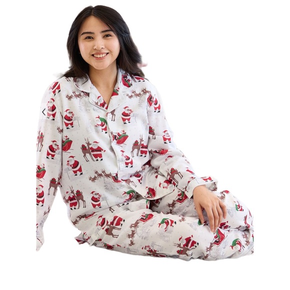 NWT Pottery Barns kids size 10 Heritage Santa Pajama Set - White and Red - Picture 4 of 6